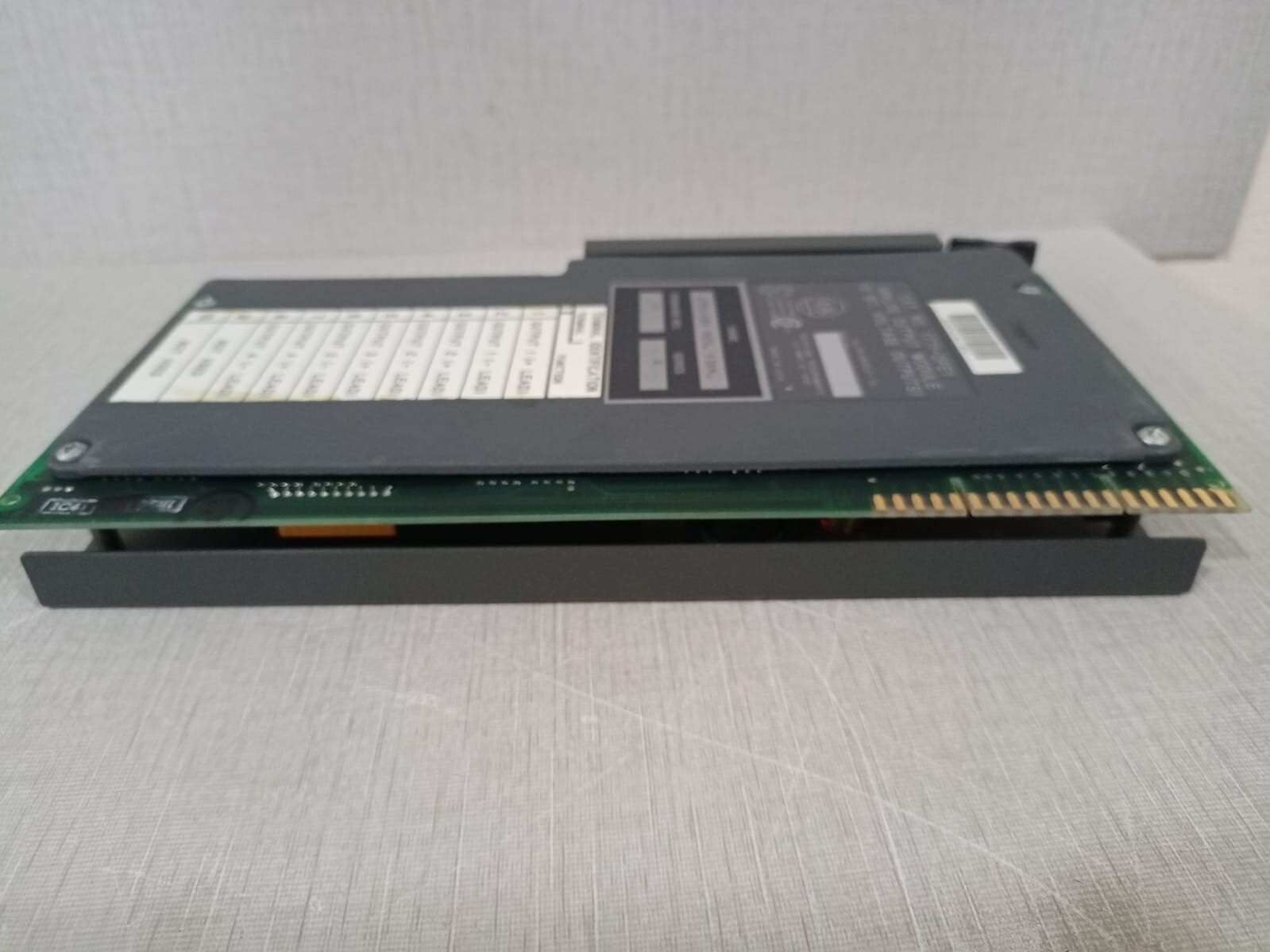 Allen-Bradley 1771-OFE1 Allen Bradley 1771-OFE1 Analog Output Module 12 Bit | F/W Rev B | Ser A 7