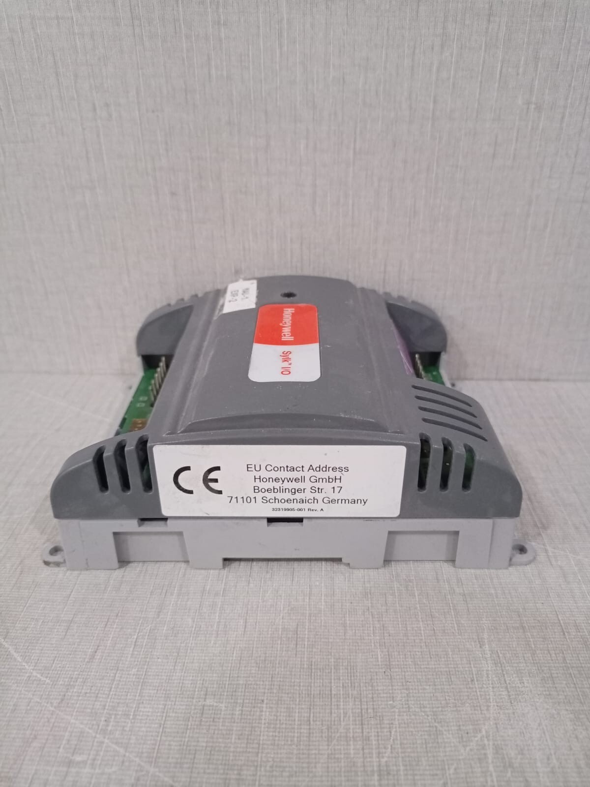 Honeywell SIO12000 Honeywell SIO12000 Series Sylk I/O Expansion Module 20-30VAC,10VA 50/60Hz 5