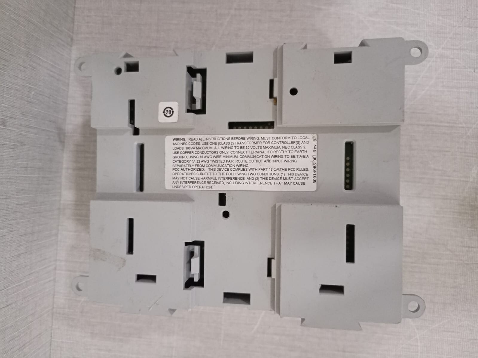 Honeywell SIO12000 Honeywell SIO12000 Series Sylk I/O Expansion Module 20-30VAC,10VA 50/60Hz 6
