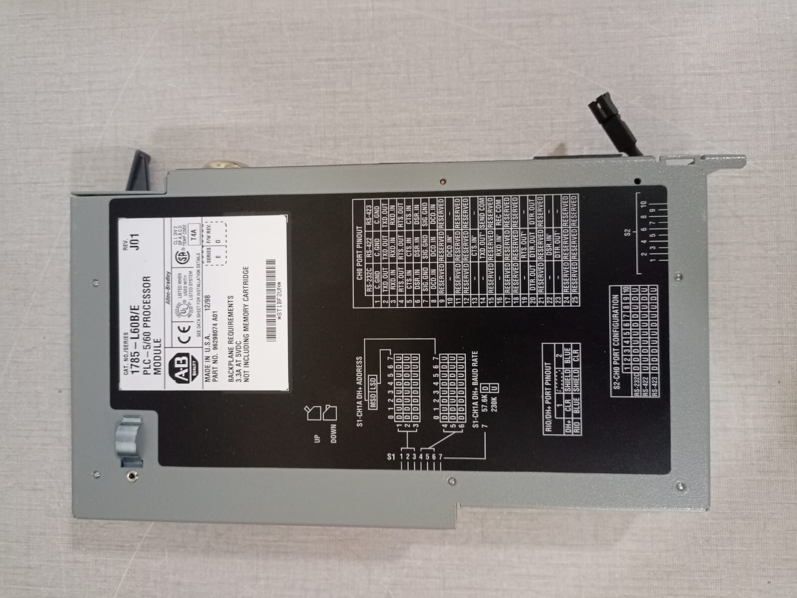 Allen-Bradley 1785-L60B/E Allen-Bradley 1785-L60B/E PLC-5/60 Processor Module REV J01 4