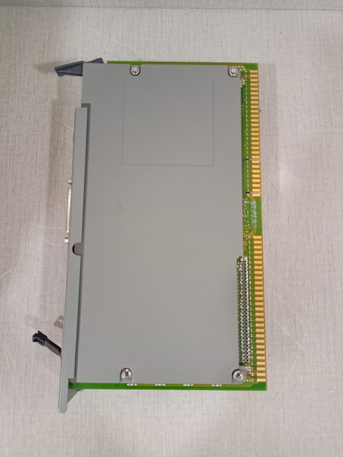 Allen-Bradley 1785-L60B/E Allen-Bradley 1785-L60B/E PLC-5/60 Processor Module REV J01 8