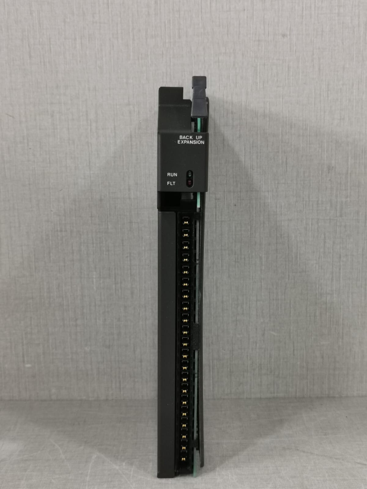 Allen-Bradley 1785-BEM B Allen-Bradley 1785-BEM B Backup Expansion Module 962324-82 Firmware Rev. G 5