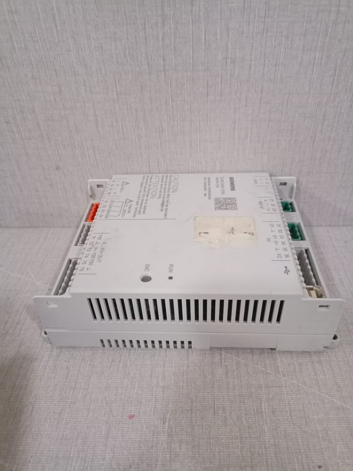 Siemens DXR2.M09-101A SIEMENS DXR2.M09-101A COMPACT ROOM AUTOMATION STATION 3