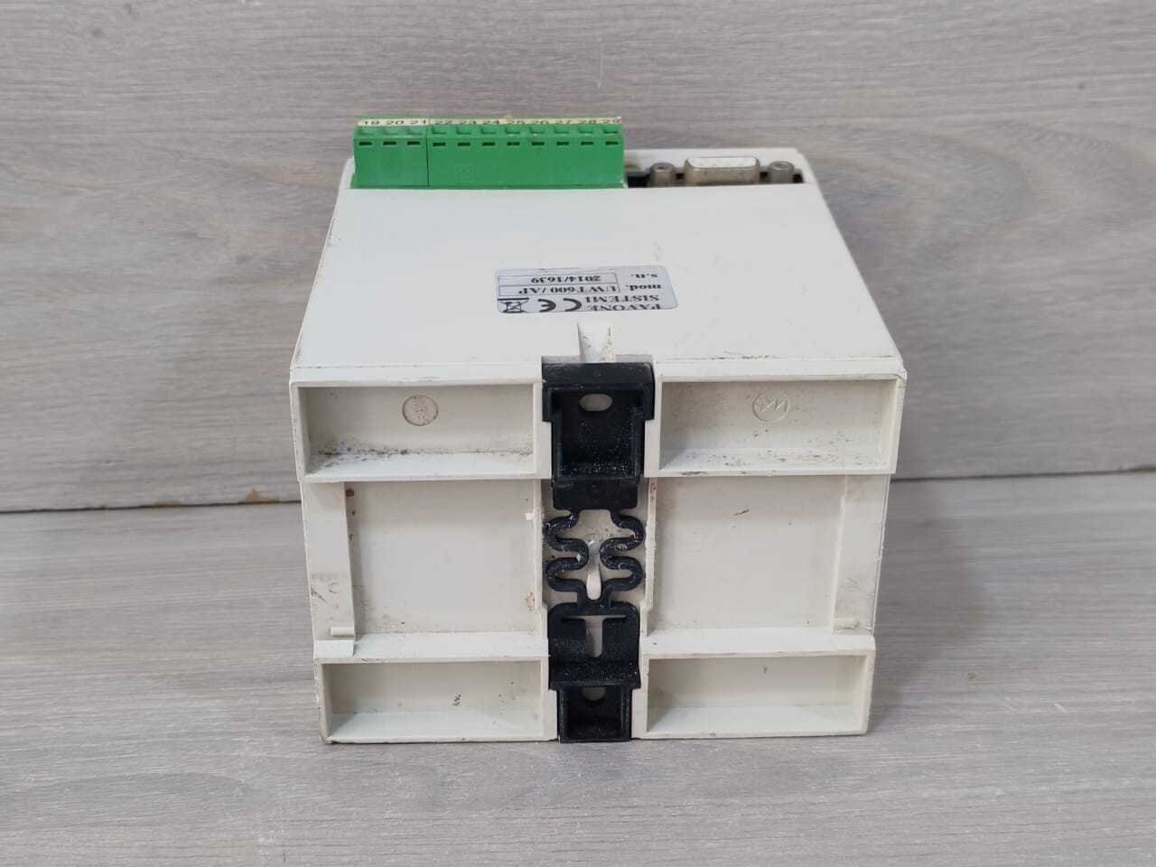 UNIWEIGH UWT600/AP UNIWEIGH UWT600 Analog Weight Transmitter Profibus-DP UWT600/AP 9