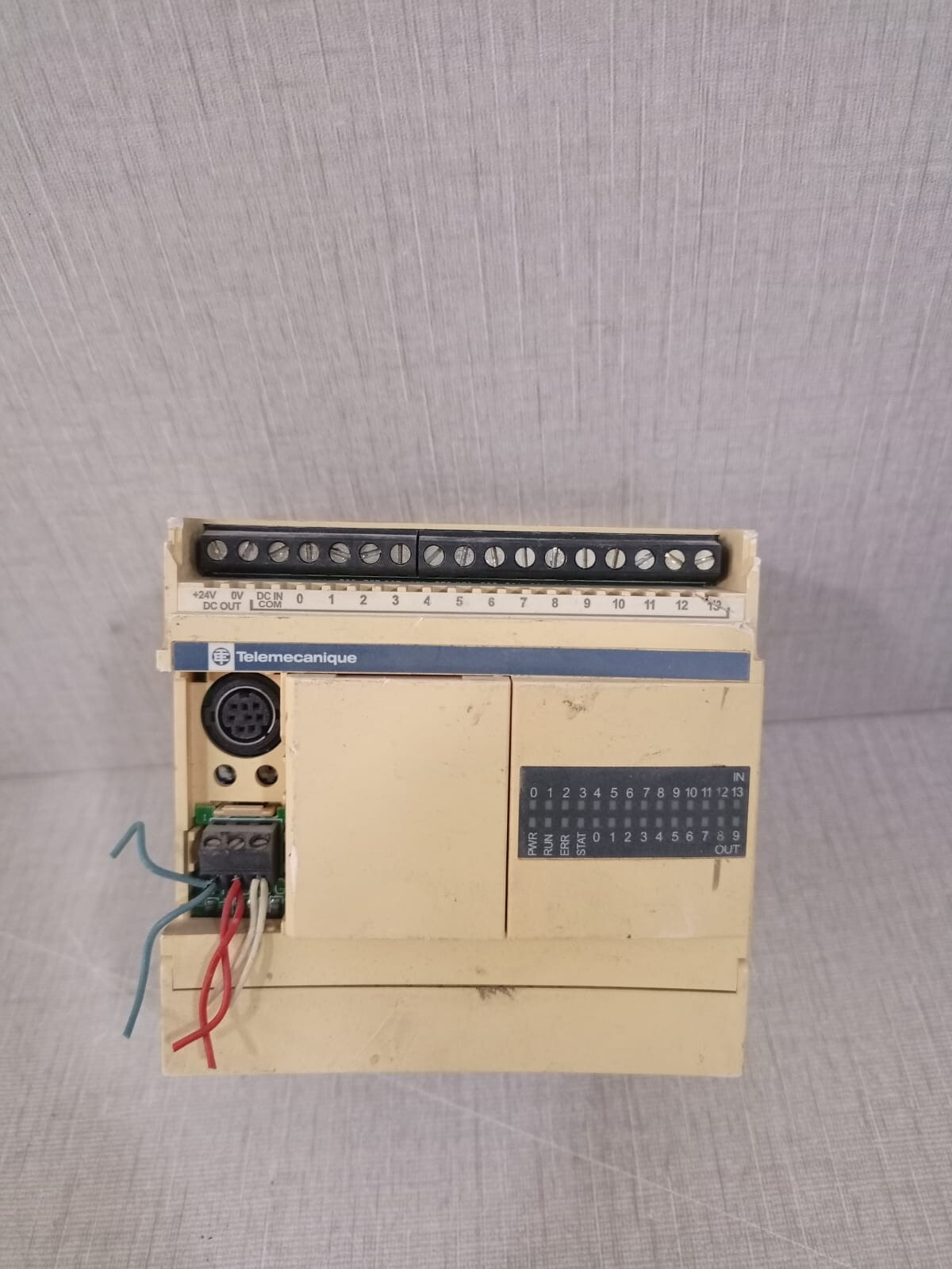 Telemecanique By Schneider TWDLCAA24DRF Compact Base Controller PV:14 SV:5 RL:18