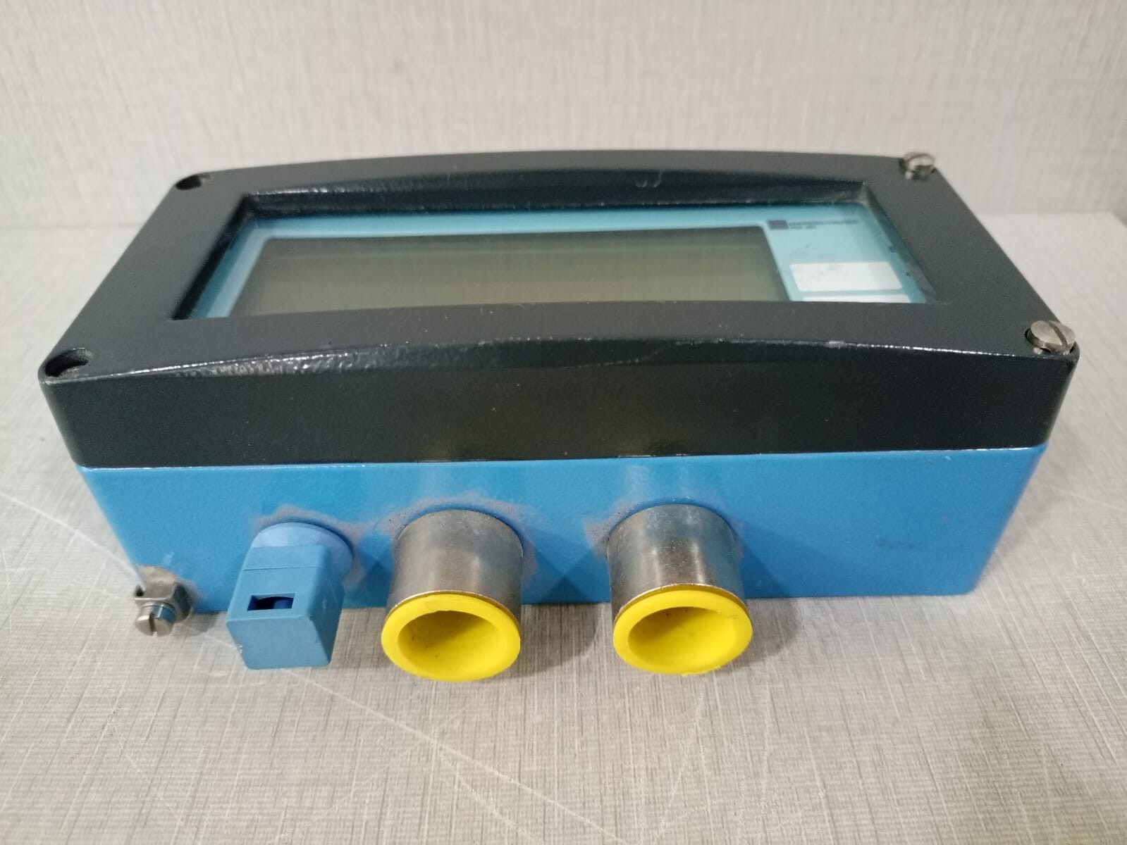 Endress+Hauser RIT 261/RIT 261-A22B41BA Endress & Hauser RIT 261/RIT 261-A22B41BA Temperature Transmitter 30VDC 200mA 3