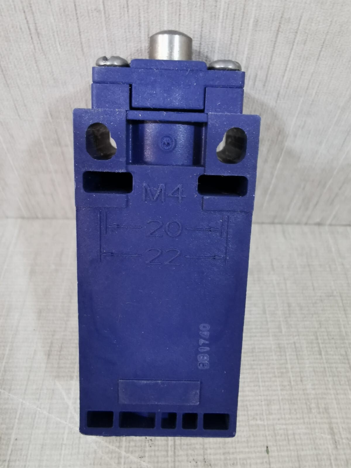 Telemecanique NSYDCM20 Schneider Electric NSYDCM20/ Telemecanique XCKN2110P20 4