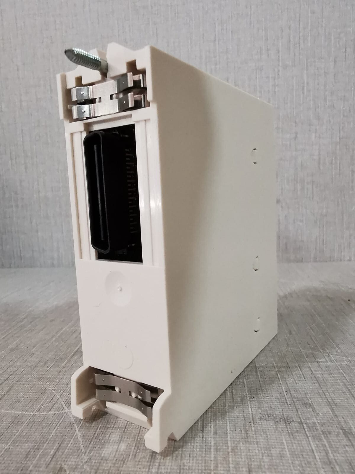 Schneider Electric BMXDD13202K Schneider Electric BMXDD13202K / DD13202K 4