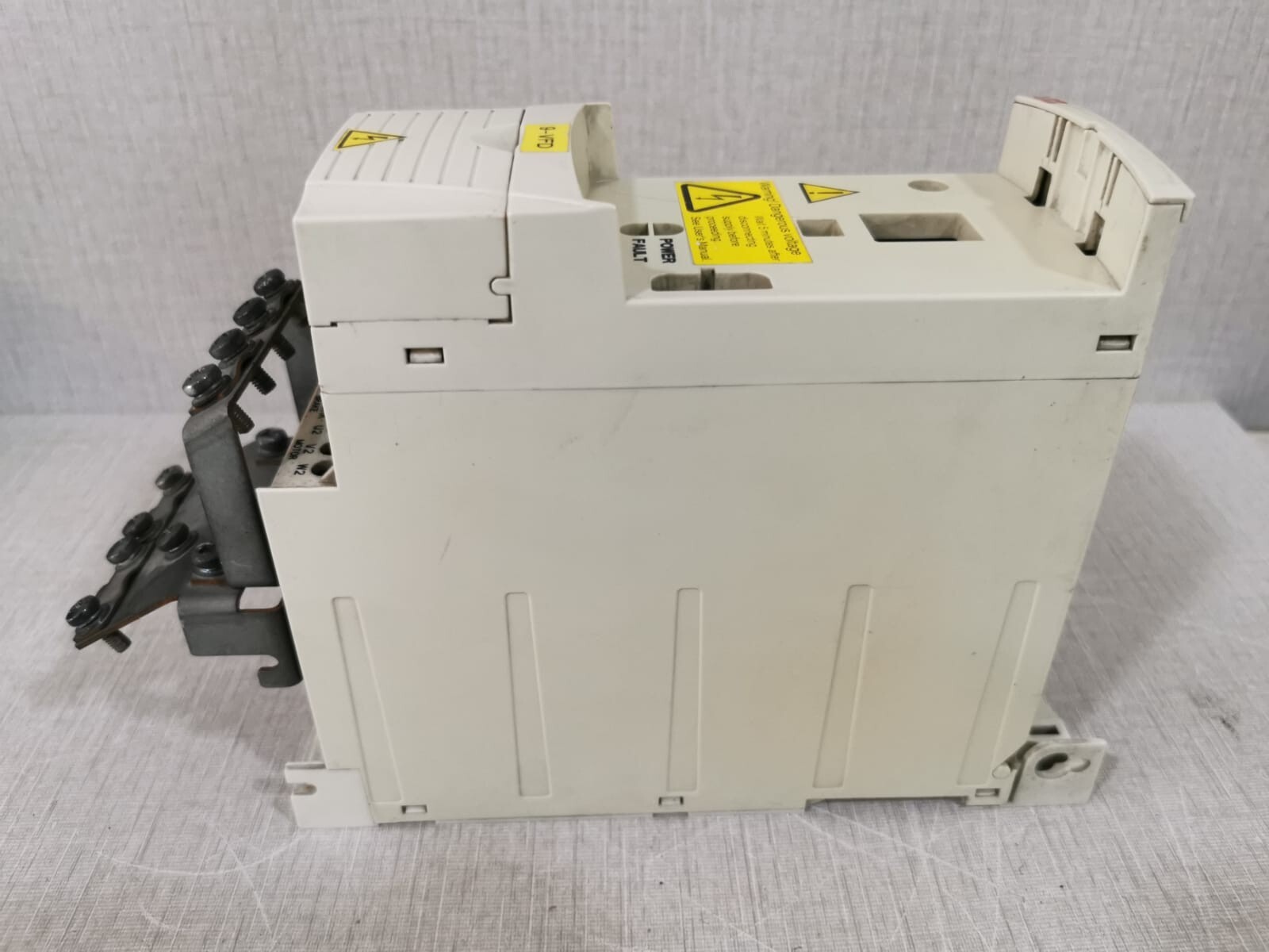 ABB ACS350-03E-05A6-4 ABB ACS350-03E-05A6-4 Inverter Drive 5