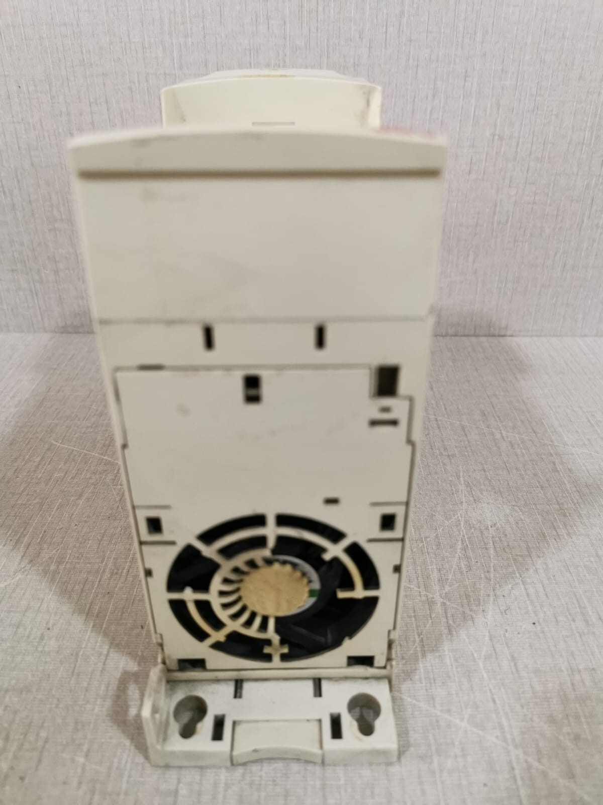 ABB ACS350-03E-05A6-4 ABB ACS350-03E-05A6-4 Inverter Drive 6