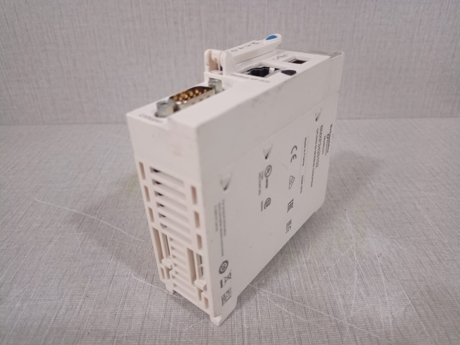 Schneider Electric BMXP3420102 Schneider Electric BMXP3420102 CPU340-20 MODBUS CANOPEN2 5
