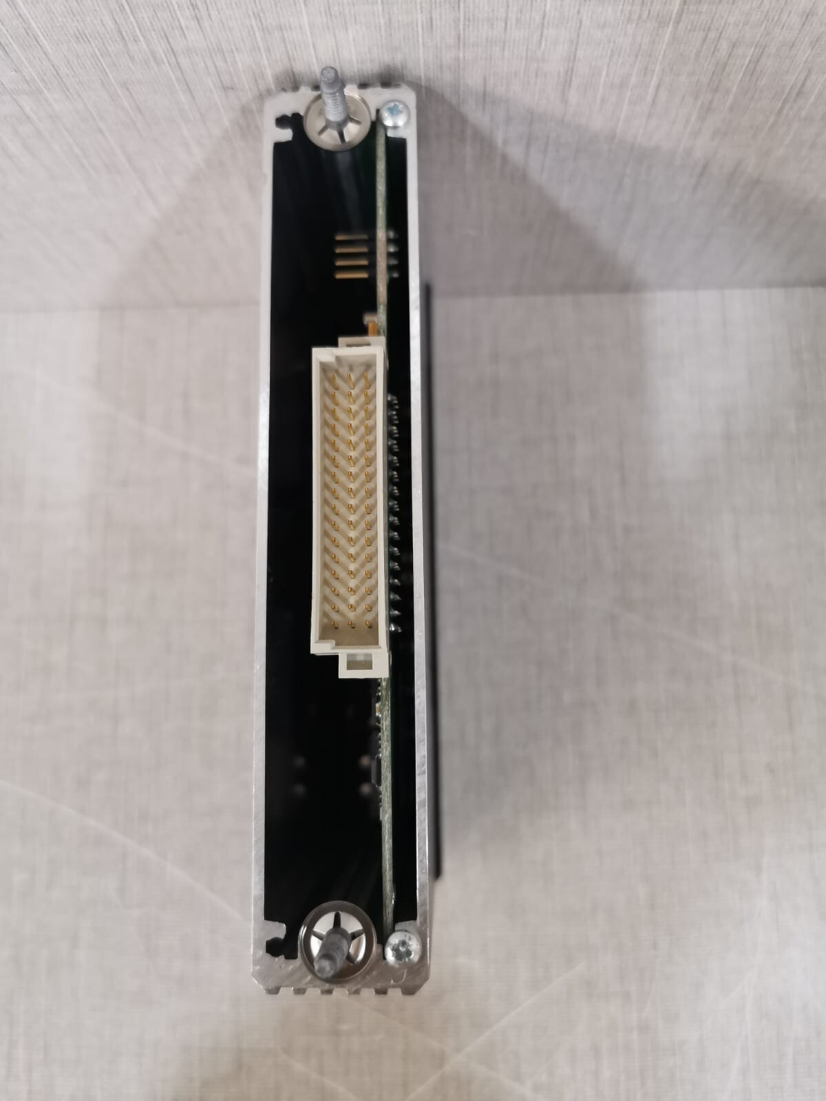 TBox MS-PSTN TBox MS-PSTN Power Supply/ Rev. I-04 / TBX-02012820 4