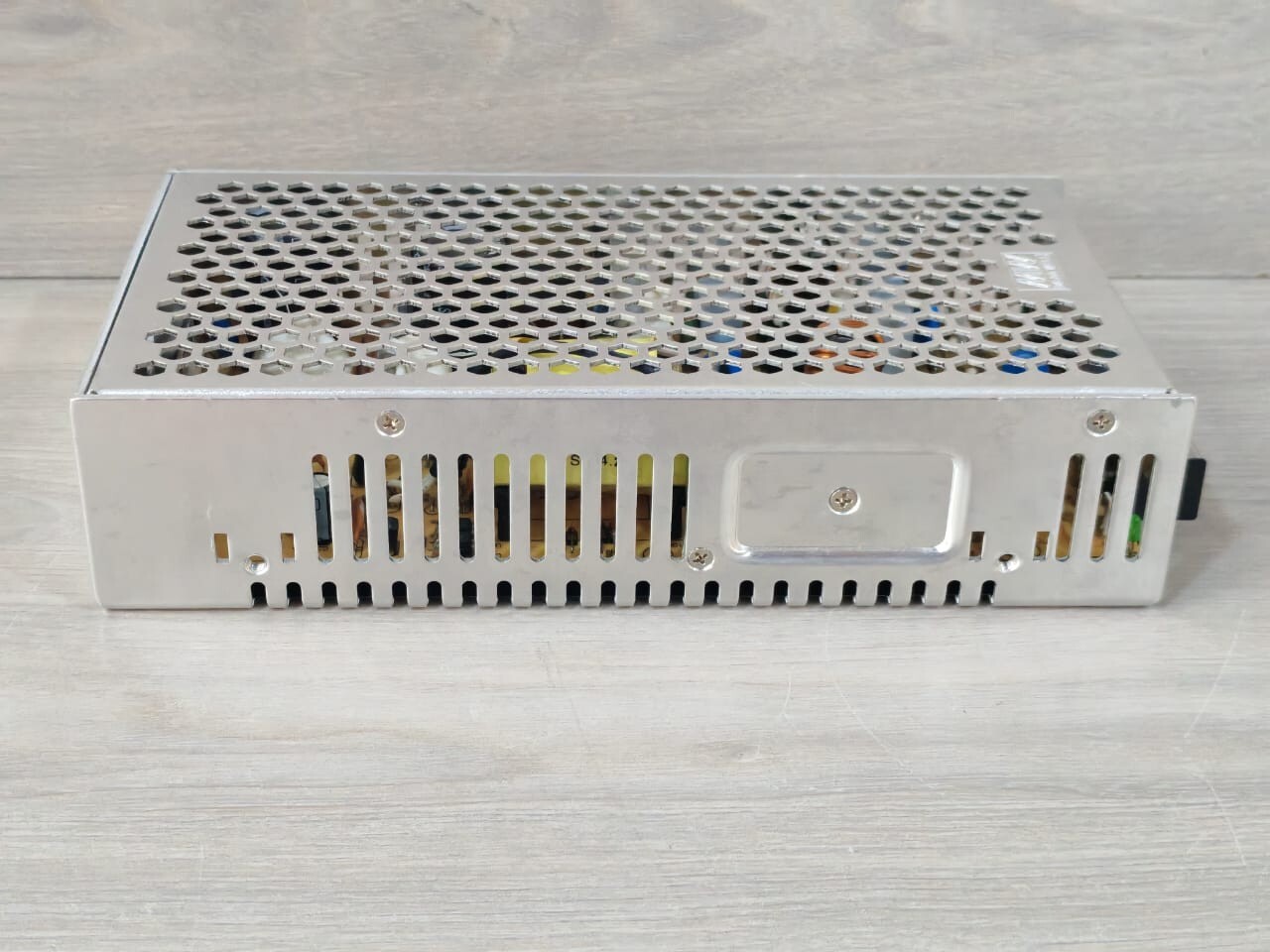 MEAN WELL NES-200-12 MEAN WELL NES-200-12 12V 17A 100-120VAC/4.5A POWER SUPPLY 6
