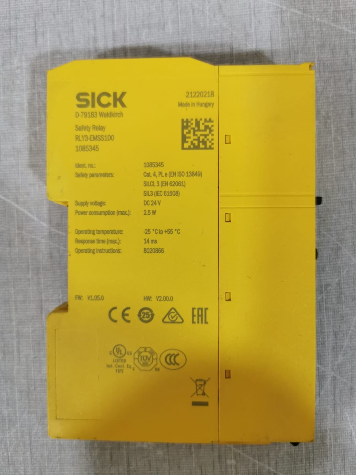 SICK RLY3-EMSS100 1085345 SICK RLY3-EMSS100 1085345 Safety Relay 3