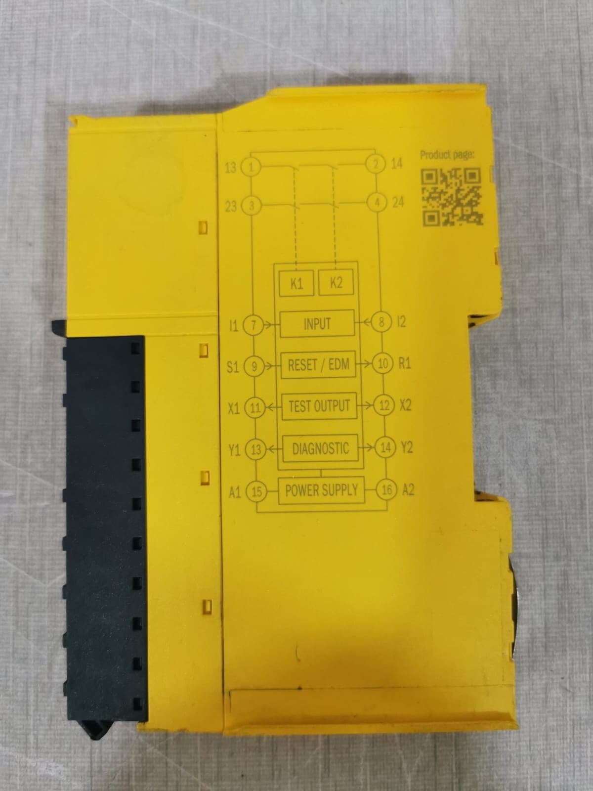 SICK RLY3-EMSS100 1085345 SICK RLY3-EMSS100 1085345 Safety Relay 4