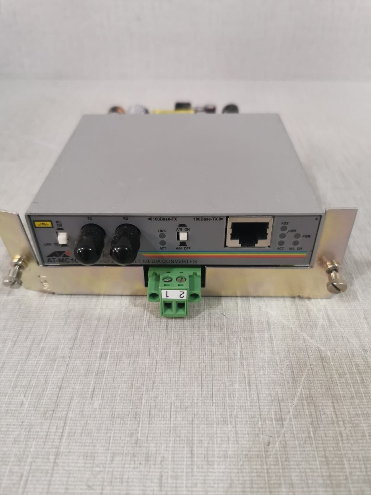 Allied Telesis MC101XL Allied Telesis AT-MC101XL Fast Ethernet Media Converter 3