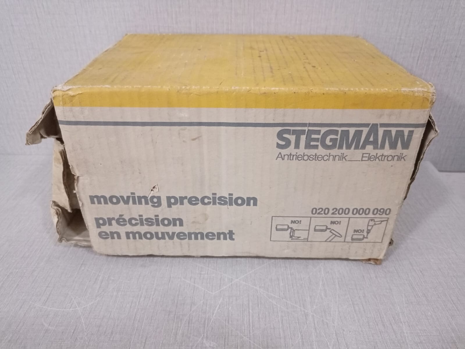 Max Stegmann GmbH D-7710 / AG 101 / 4J1XV3941500 / 512 X 16 - ONLY