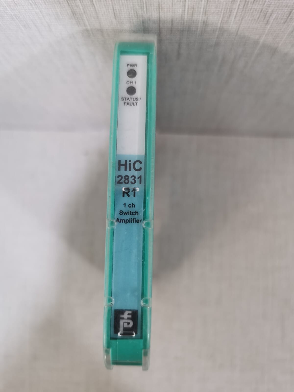 Pepperl+Fuchs HIC2831R1 PEPPERL+FUCHS K- System HiC2831R1 / 251579 1 Channel Switch Amplifier 2