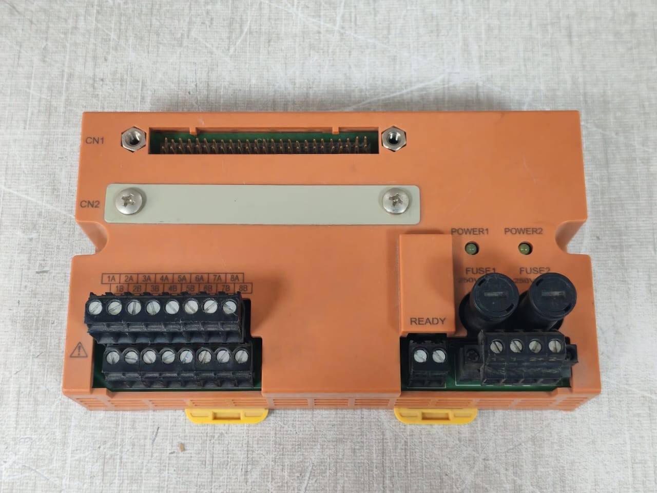 Yokogawa SBD3D -06 S2 Yokogawa SBD3D-06 S2 24VDC 5A Terminal Board 4