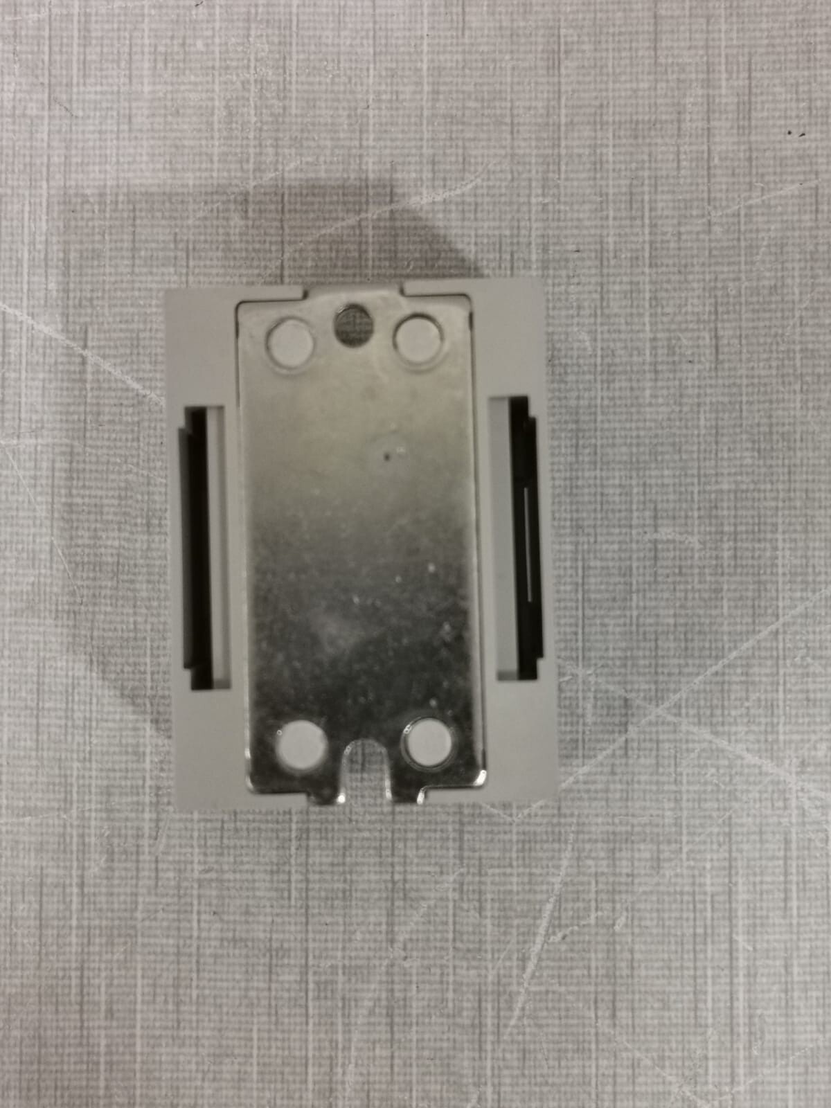 Omron G3NA-D210B Omron G3NA-D210B Solid State Relay 3