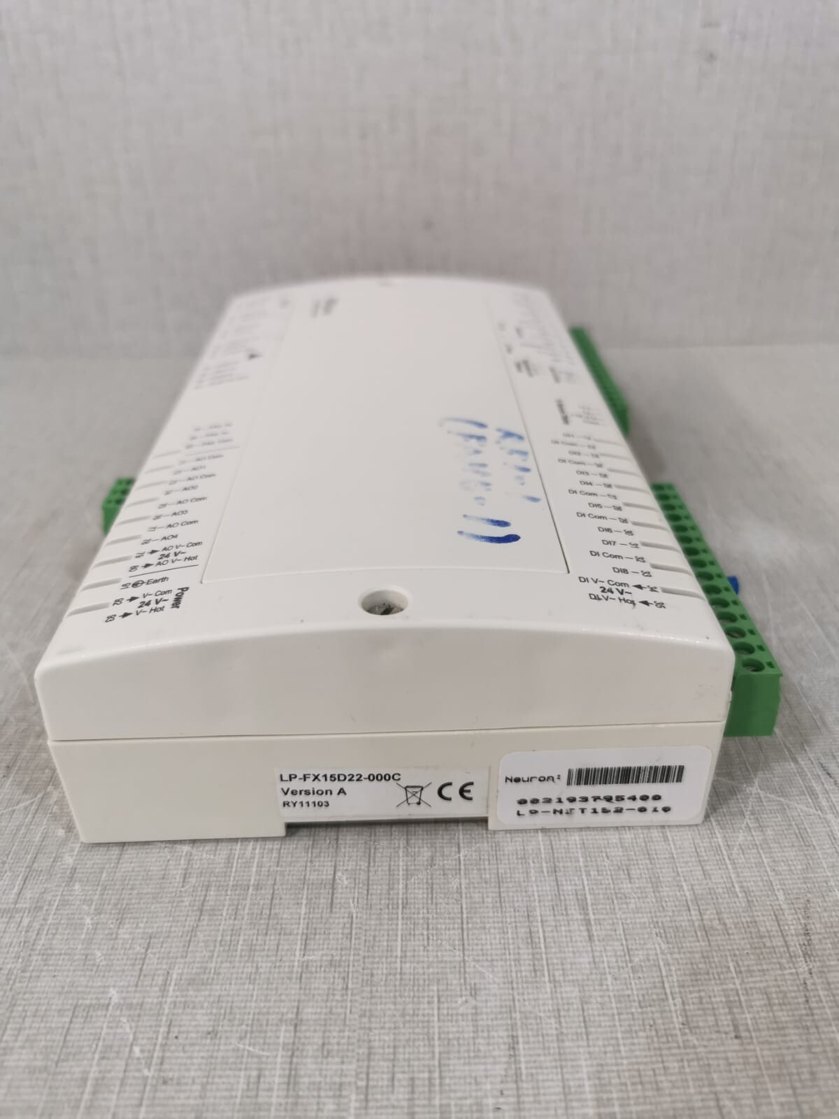 Johnson Controls FX15D22-000C Johnson Controls LP-FX15D22-000C Version A FX15 6