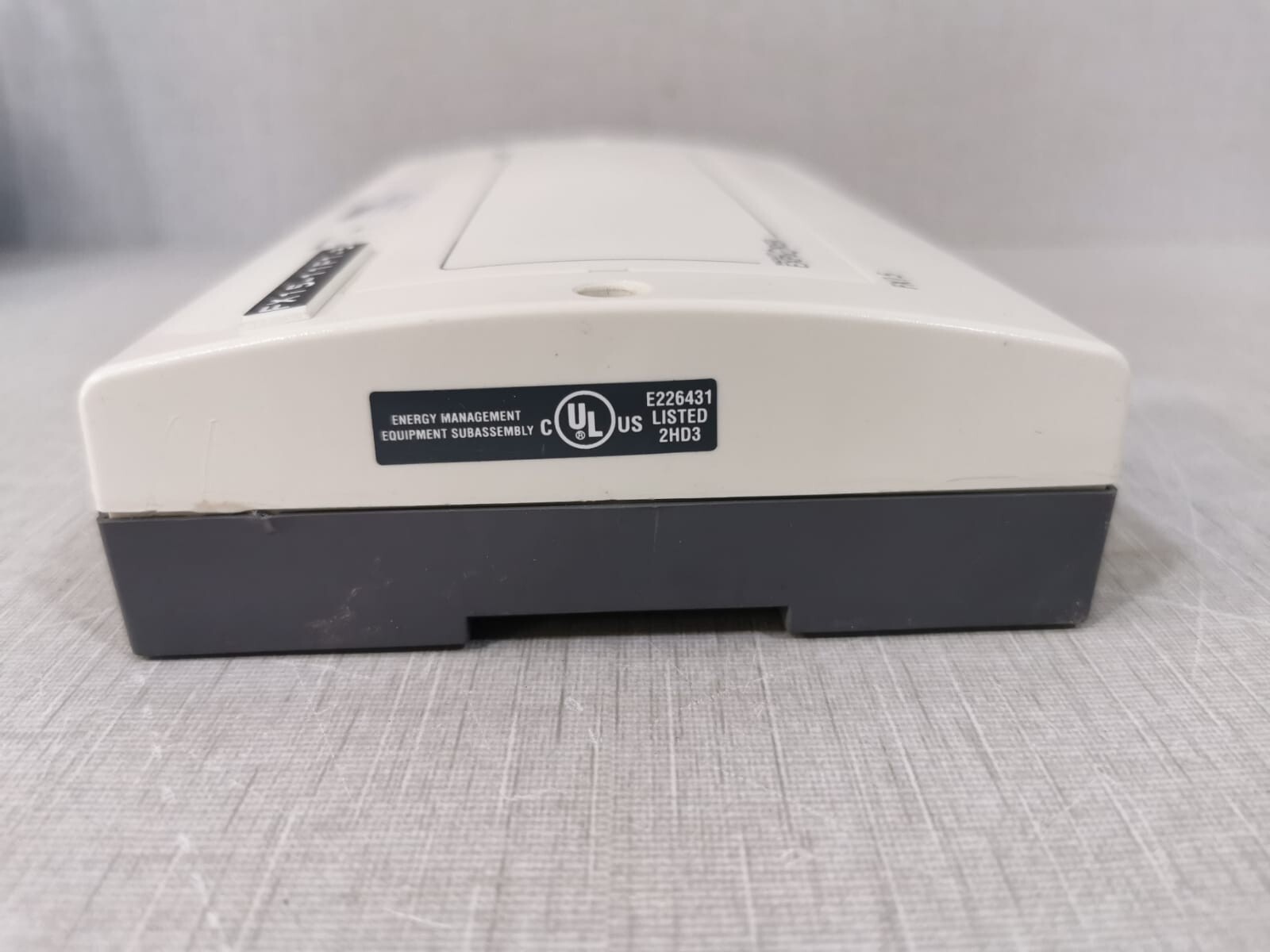 Johnson Controls FX15D02-000C Johnson Controls LP-FX15D02-000C Controller FX15 3