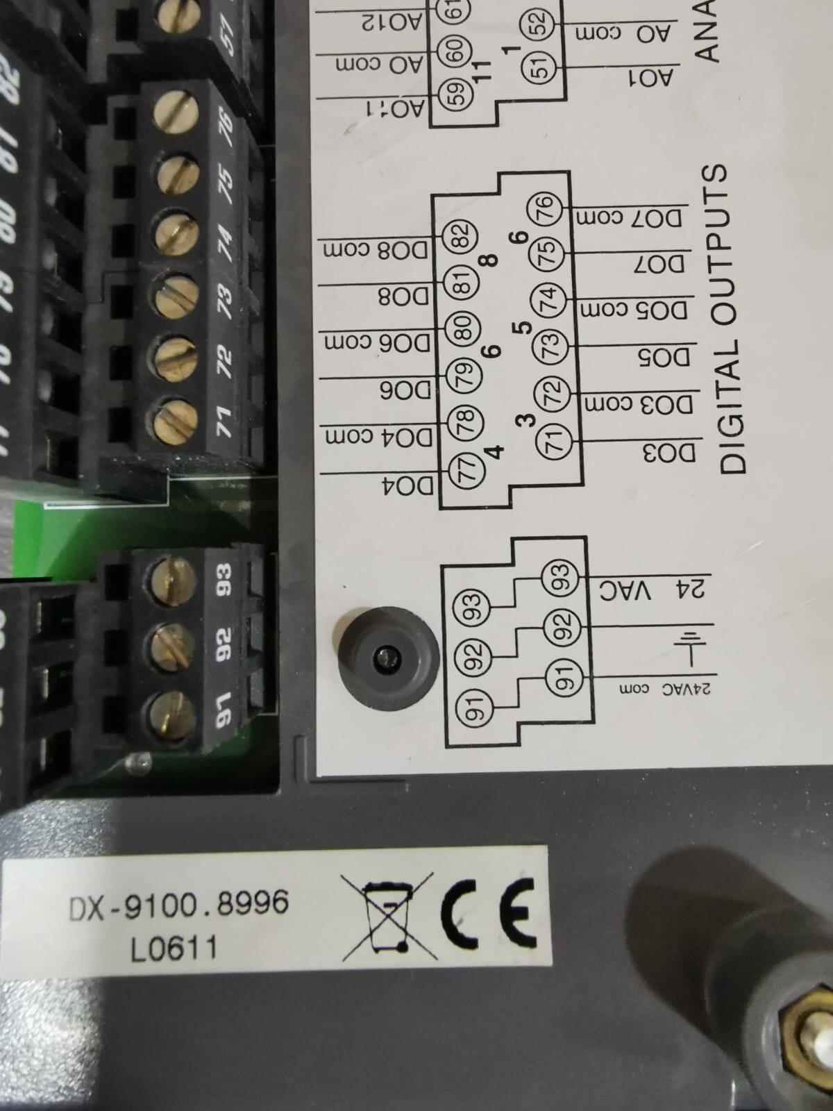 Johnson Controls DX-9100.8996 Johnson Controls - Metasys DX-9100.8996 Programmable Controller 9