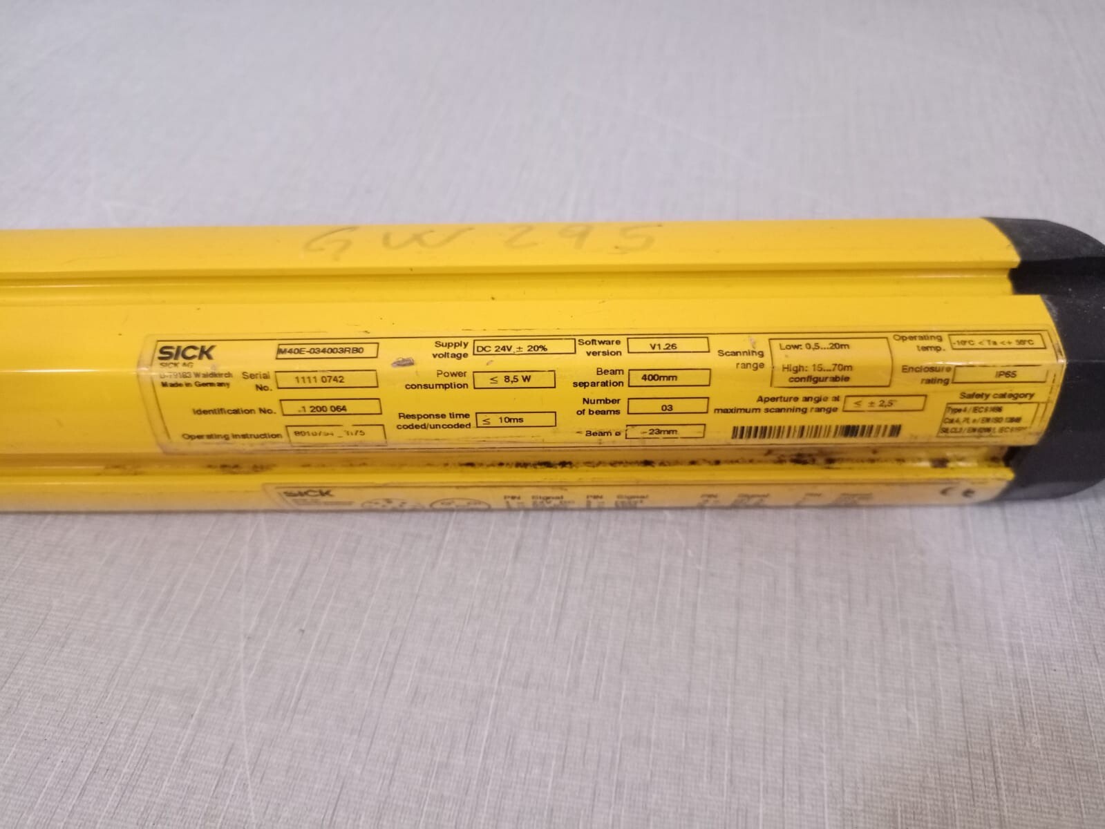 SICK M40E-034003RB0 SICK M4000 Advanced Beam Light Barrier Receiver M40E-034003RB0 ID 1200064 7