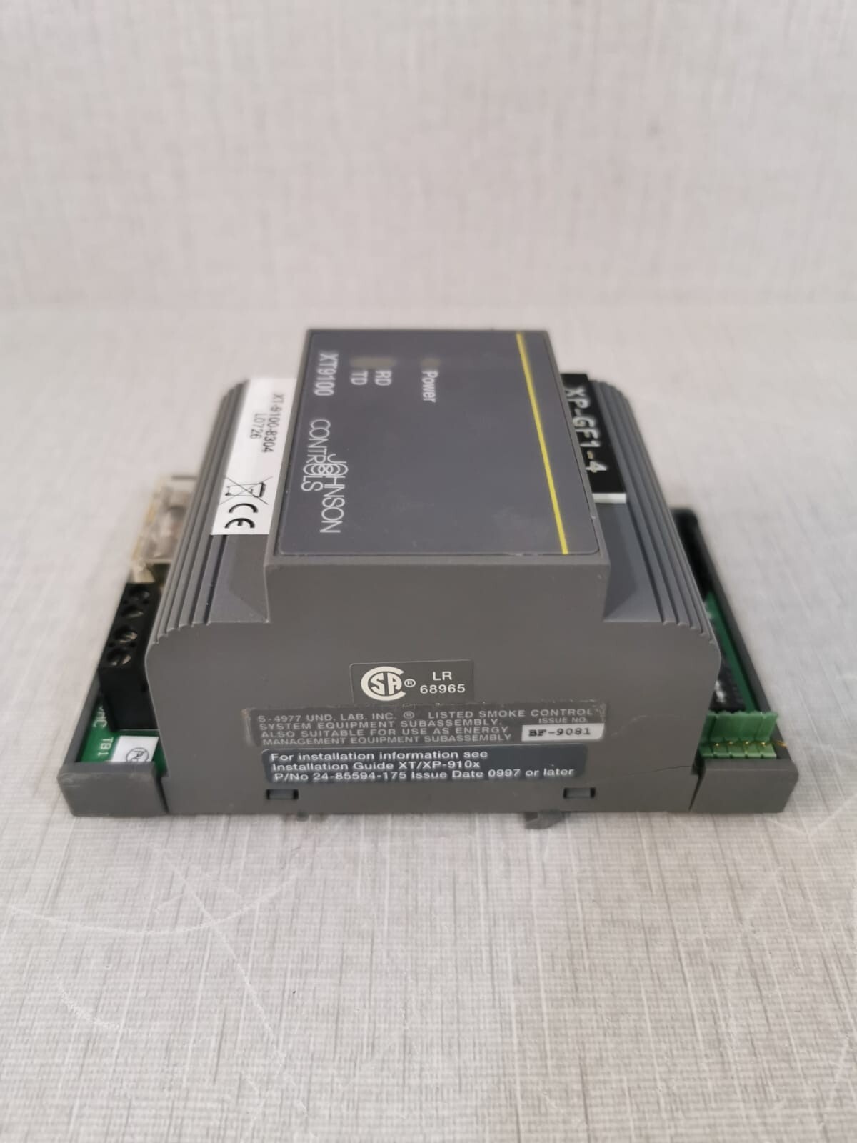 Johnson Controls XT9100-8304 Johnson Controls XT9100-8304 Extension Module XT9100 6