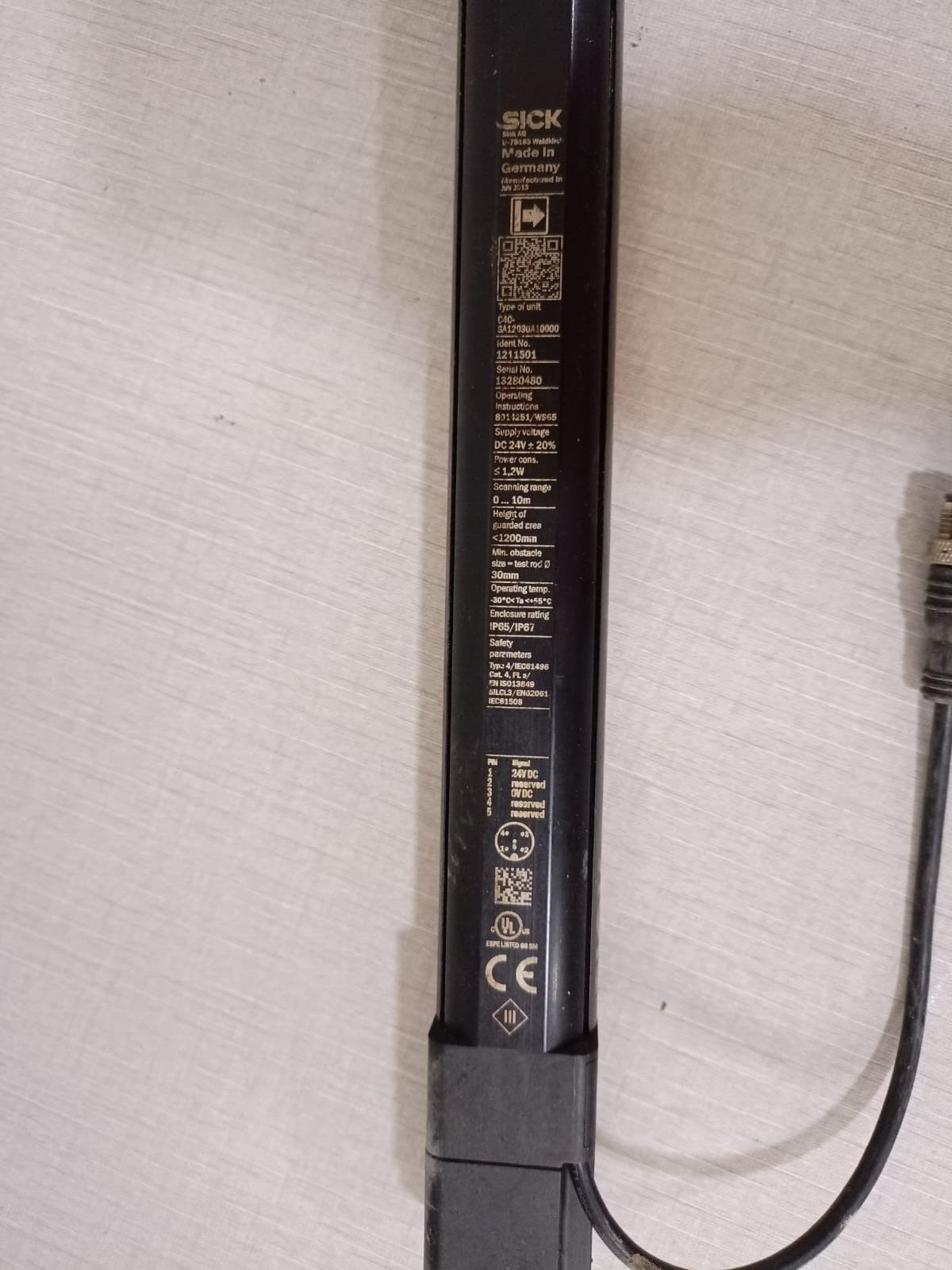 SICK C4C-SA12030A10000 SICK C4C-SA12030A10000 ID 1211501 24V SAFETY LIGHT CURTAIN - W/O COVER 2