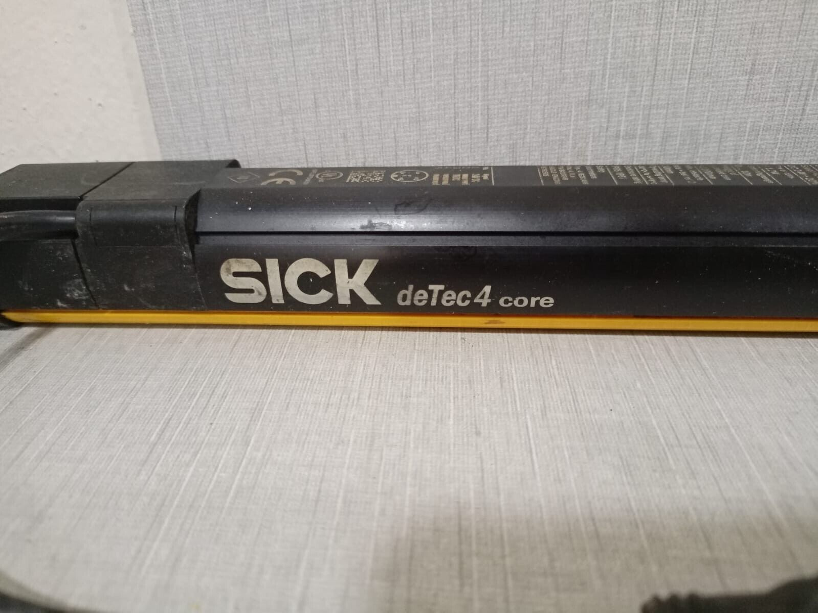 SICK C4C-SA12030A10000 SICK C4C-SA12030A10000 ID 1211501 24V SAFETY LIGHT CURTAIN - W/O COVER 3