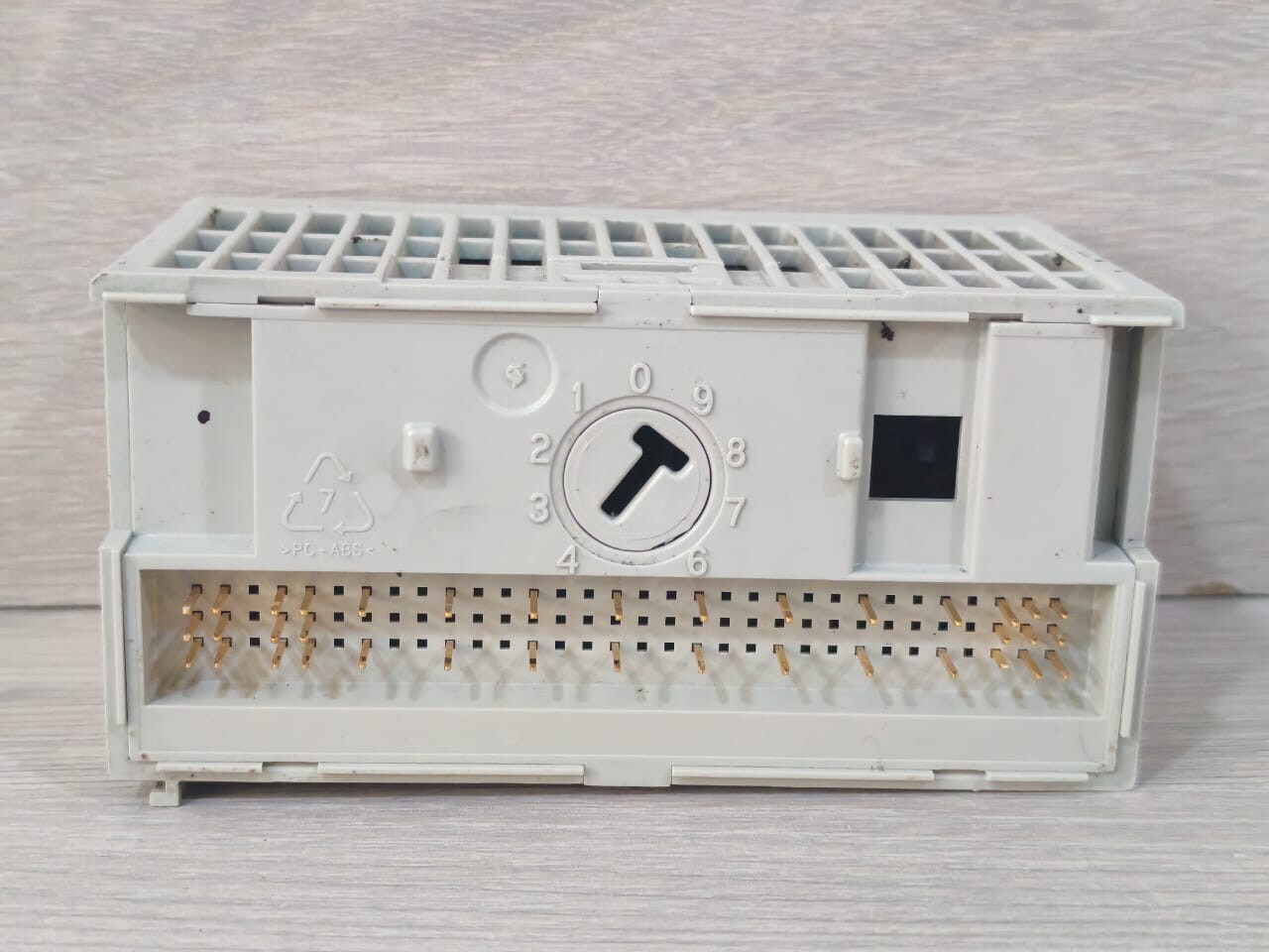 ABB S200-OE4 & S200-TB3 ABB S200-OE4 VER B & ALFA LAVAL S200-TB3 VER A ANALOG OUTPUT 4 CHANNEL 8