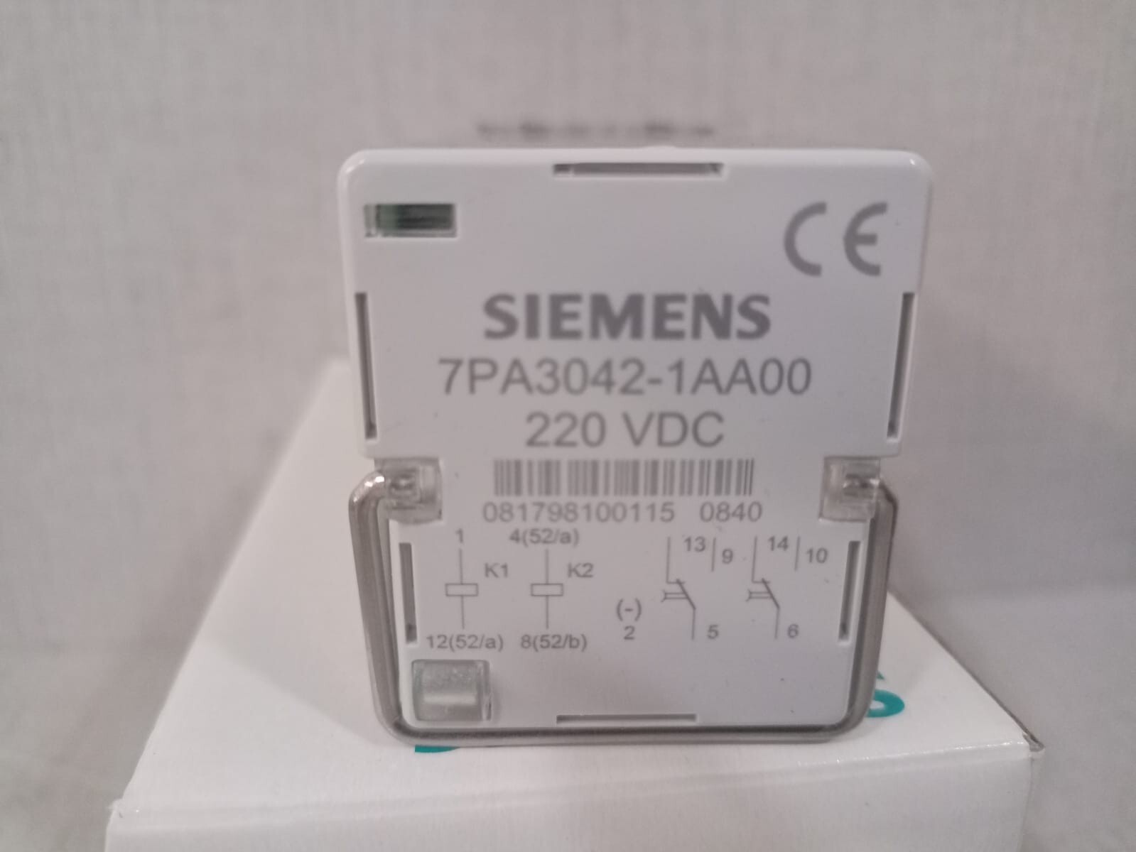 Siemens 7PA3042-1AA00 SIEMENS 7PA3042-1AA00-0 TRIP CIRCUIT SUPERVISION RELAY 2 220 V DC 2