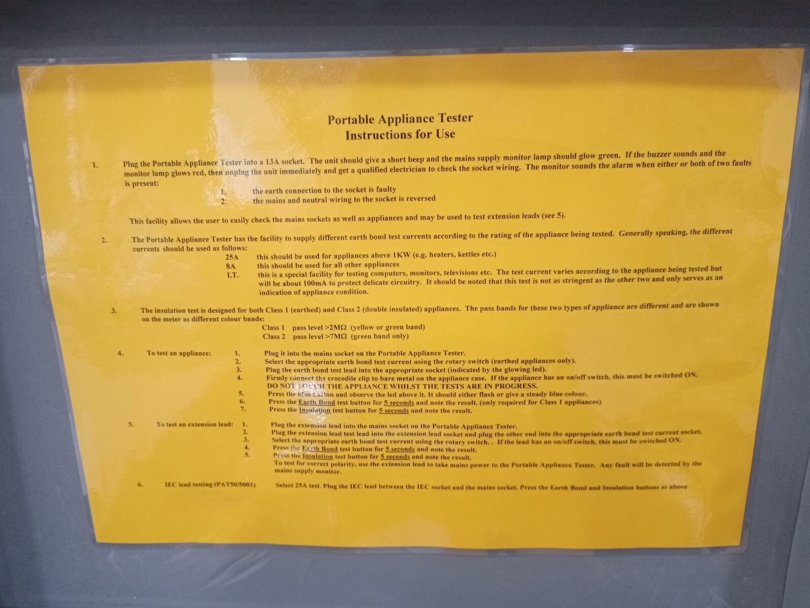 UNKNOWN PAT 5001 PAT 5001 Portable Appliance Tester 230VAC 50Hz 250VA 5