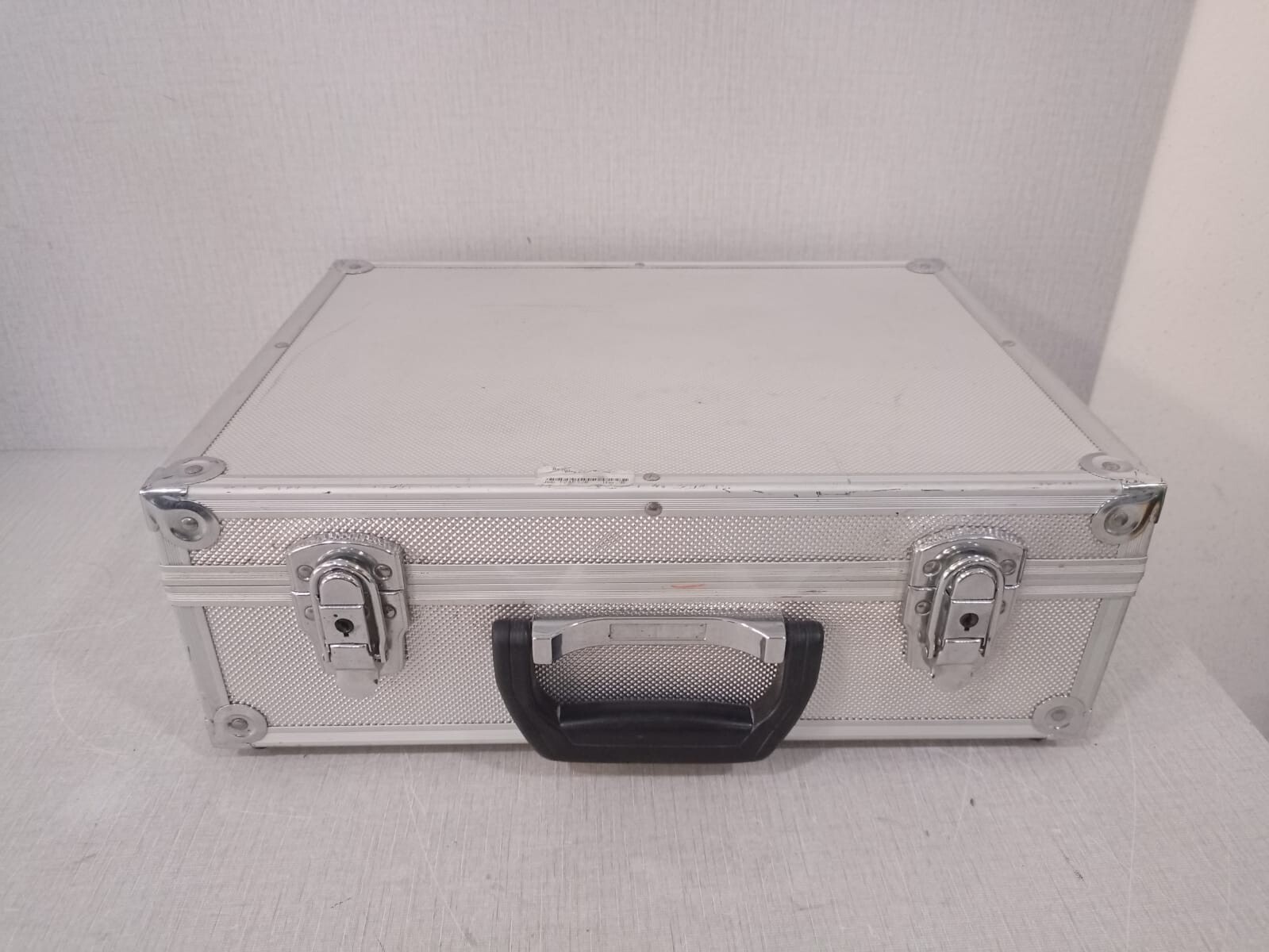 UNKNOWN PAT 5001 PAT 5001 Portable Appliance Tester 230VAC 50Hz 250VA 7