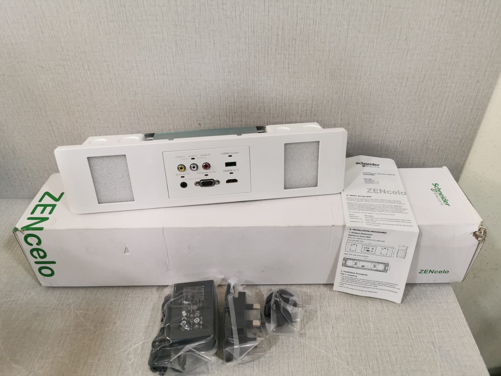 Schneider Electric E84MAPACT Schneider Electric ZENcelo E84MAPACT Active MAP Unit with Power Adapter 7