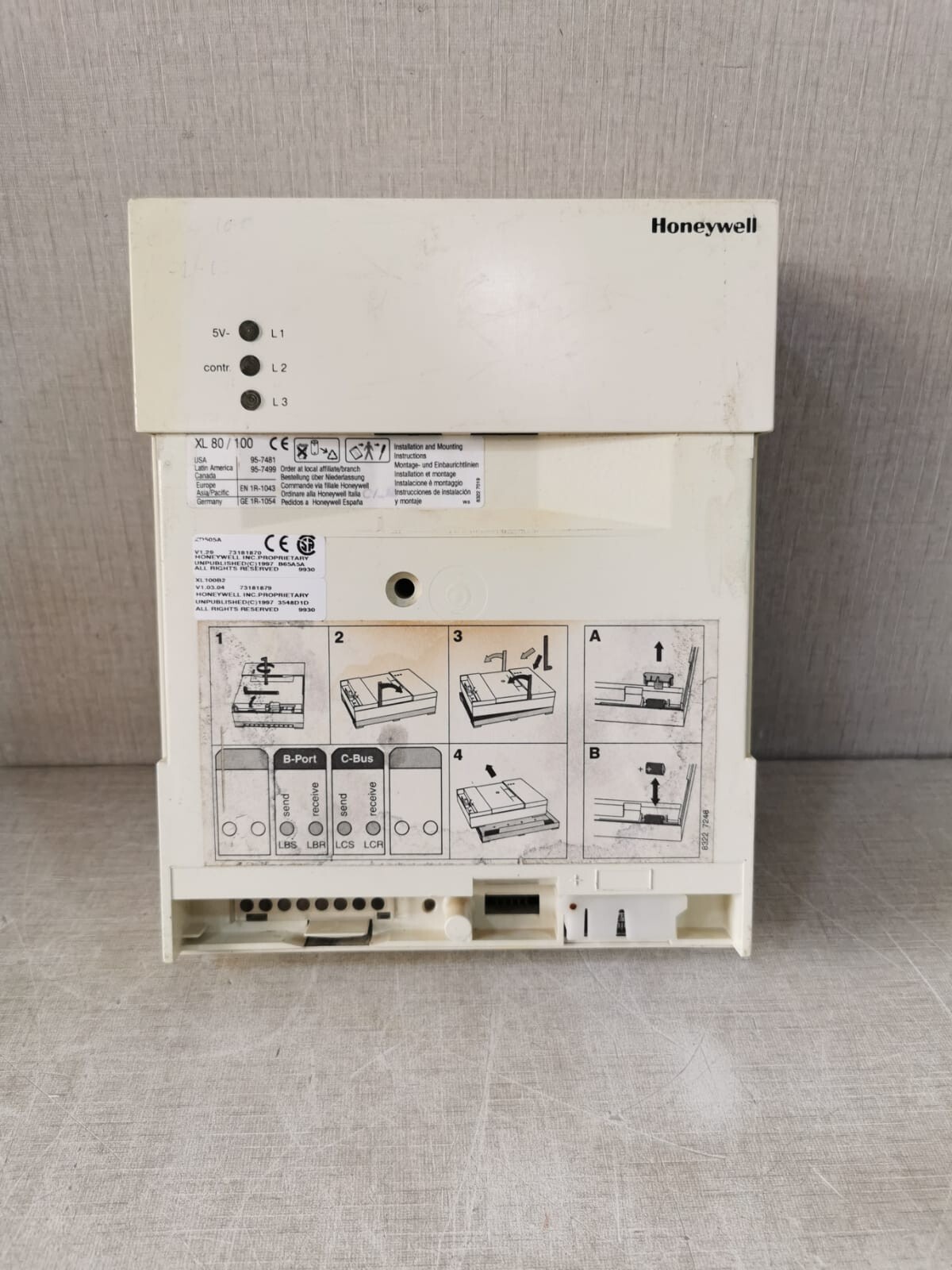 Honeywell XL-100 Honeywell XL 100 B2, XD505 A, Excel 100 B2 Module Controller 6