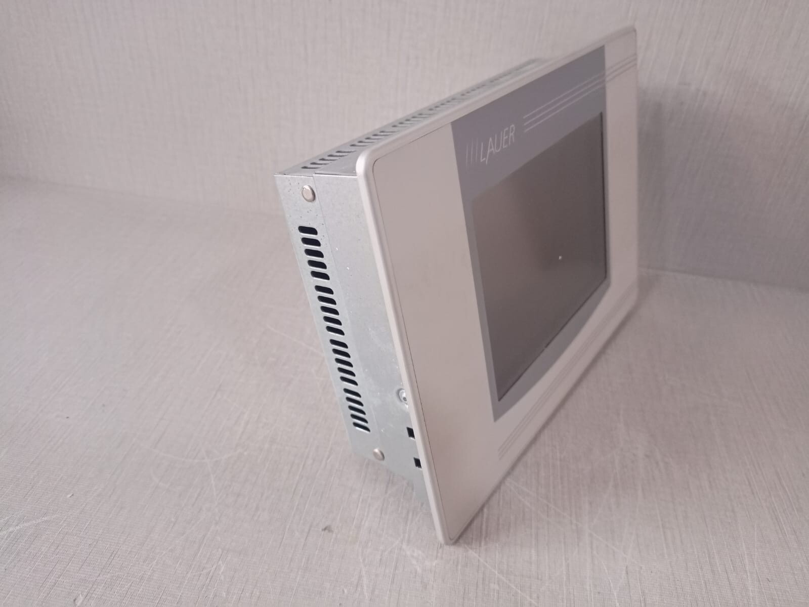 LAUER WOP-IT LAUER Embedded Industrial PC Equipment WOP-IT X 550TC Touch Panel 3
