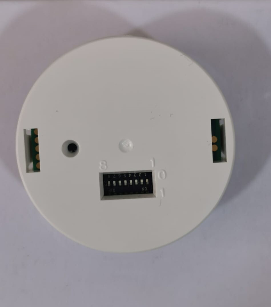 Bosch FLM-420-01I1E BOSCH FLM-420-01I1E MAT/N; F01U033527 Output-input Interface Module 4