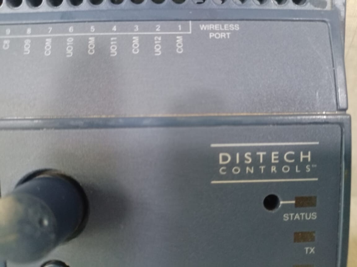 Distech Contols ECL-453 Distech Controls ECL-453 Programmable Controller 4