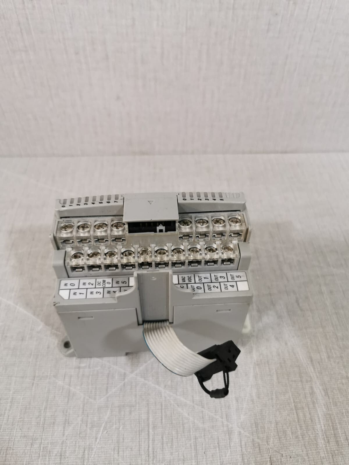 Allen-Bradley 1762-IQ8OW6 Allen Bradley 1762-IQ8OW6 MicroLogix Input Relay 7