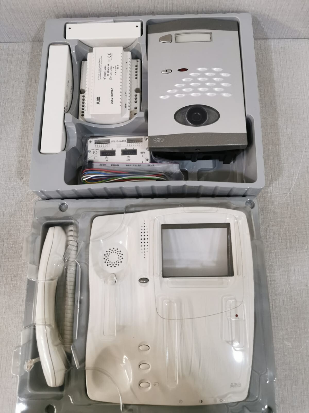 ABB 2CSV2017KT ABB Digital VideoDoor Entry System Kit Model 2CSV2017KT 2