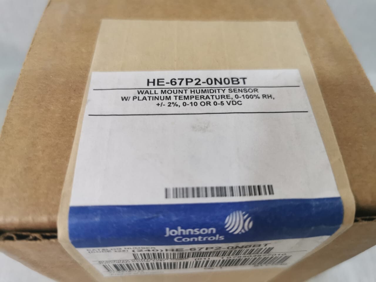 Johnson Controls HE-67P2-0N0BT Johnson Controls HE-67P2-0N0BT Wall Mount Humidity Sensor 2