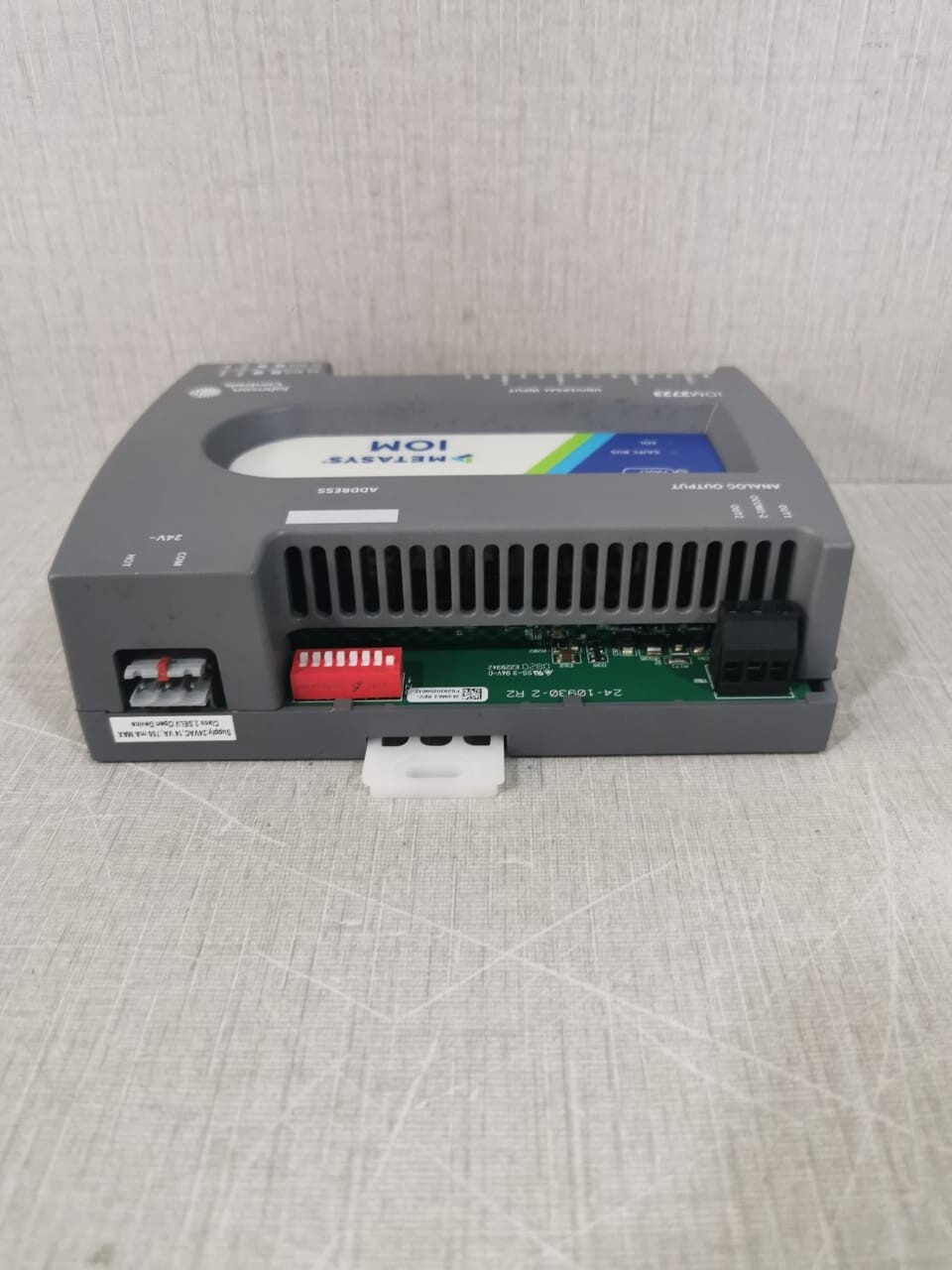 Johnson Controls MS-IOM2723-0 Johnson Controls Metasys MS-IOM2723-0 Input/output Module / IOM2723 6