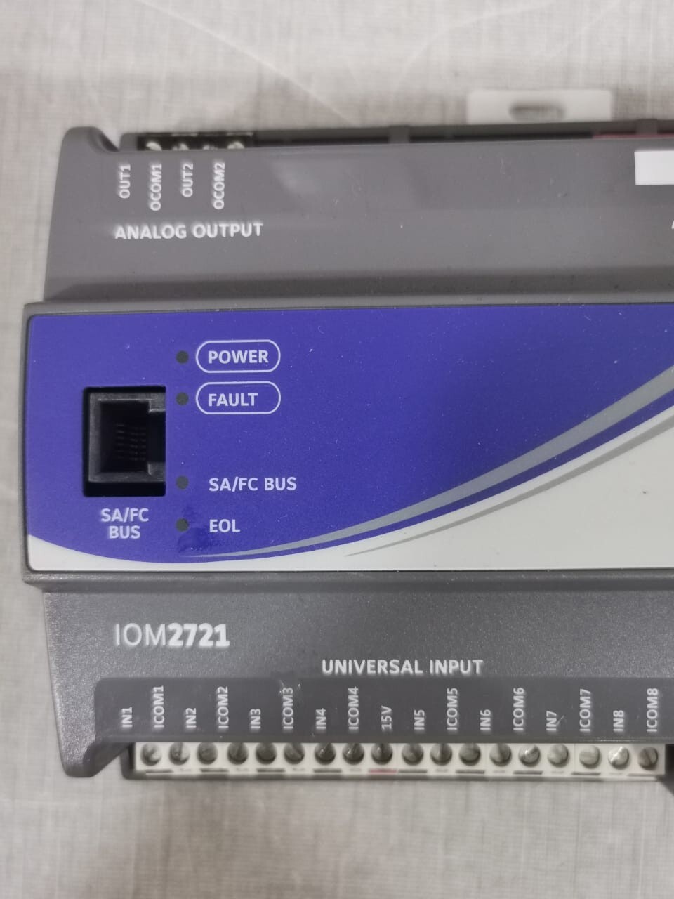 Johnson Controls IOM2721 Rev F Ver 5.3 Johnson Controls MS-IOM2721-0 Input-Output Module / IOM2721 Rev F Ver 5.3 5