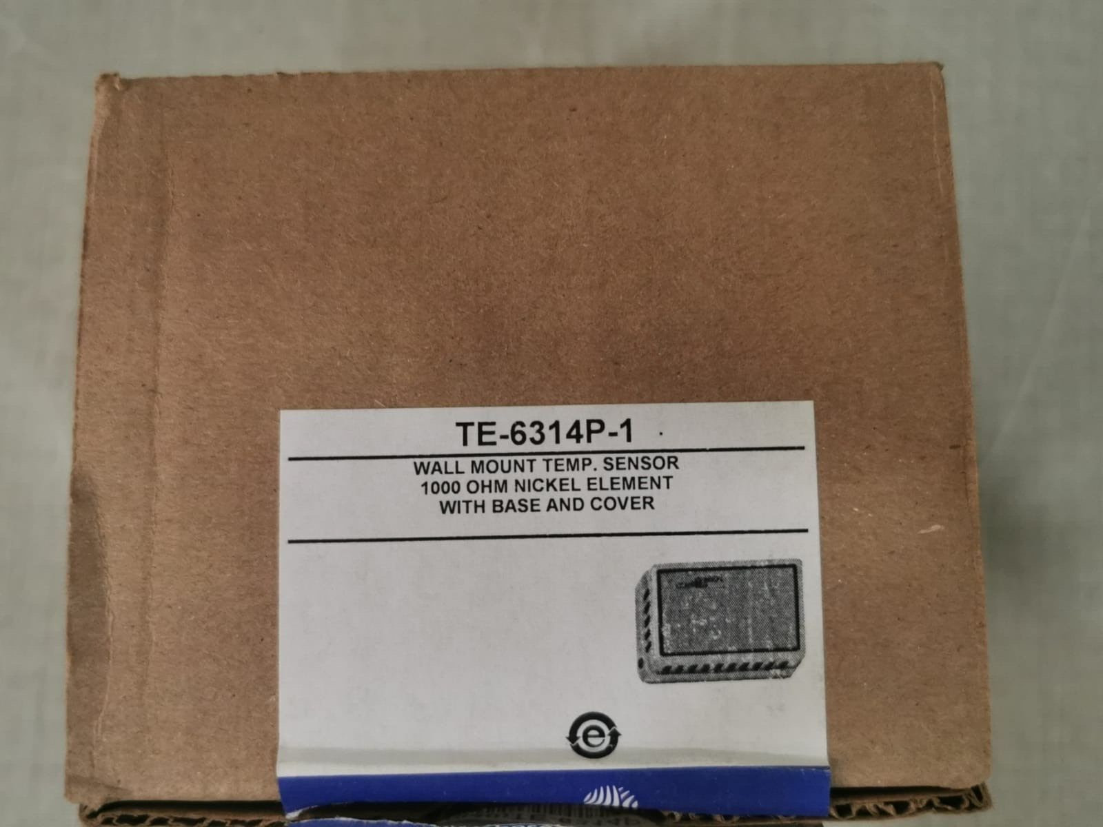Johnson Controls TE-6314P-1 Johnson Controls TE-6314P-1 Wall Mount Temperature Sensor 2