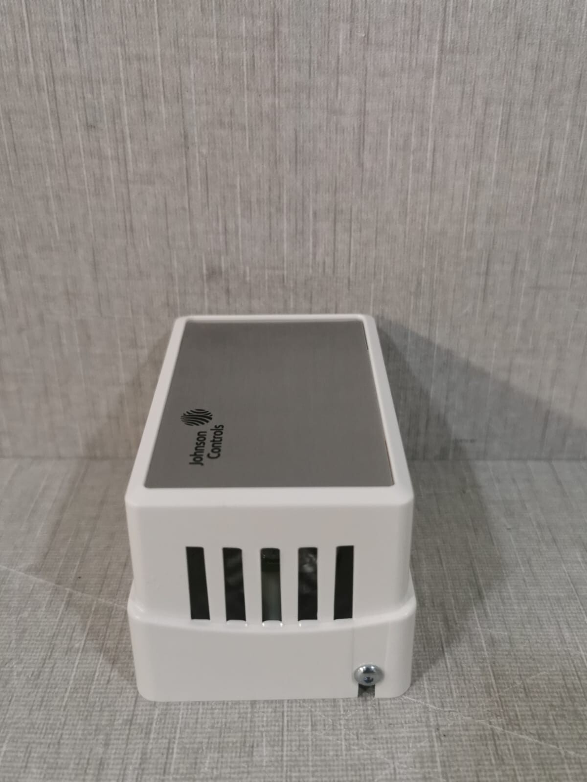 Johnson Controls TE-6314P-1 Johnson Controls TE-6314P-1 Wall Mount Temperature Sensor 7
