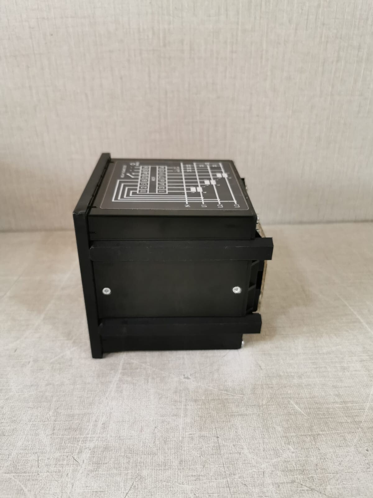 HOBUT M802-MD9 HOBUT M802-MD9 Multi-Din Power Measuring System 9