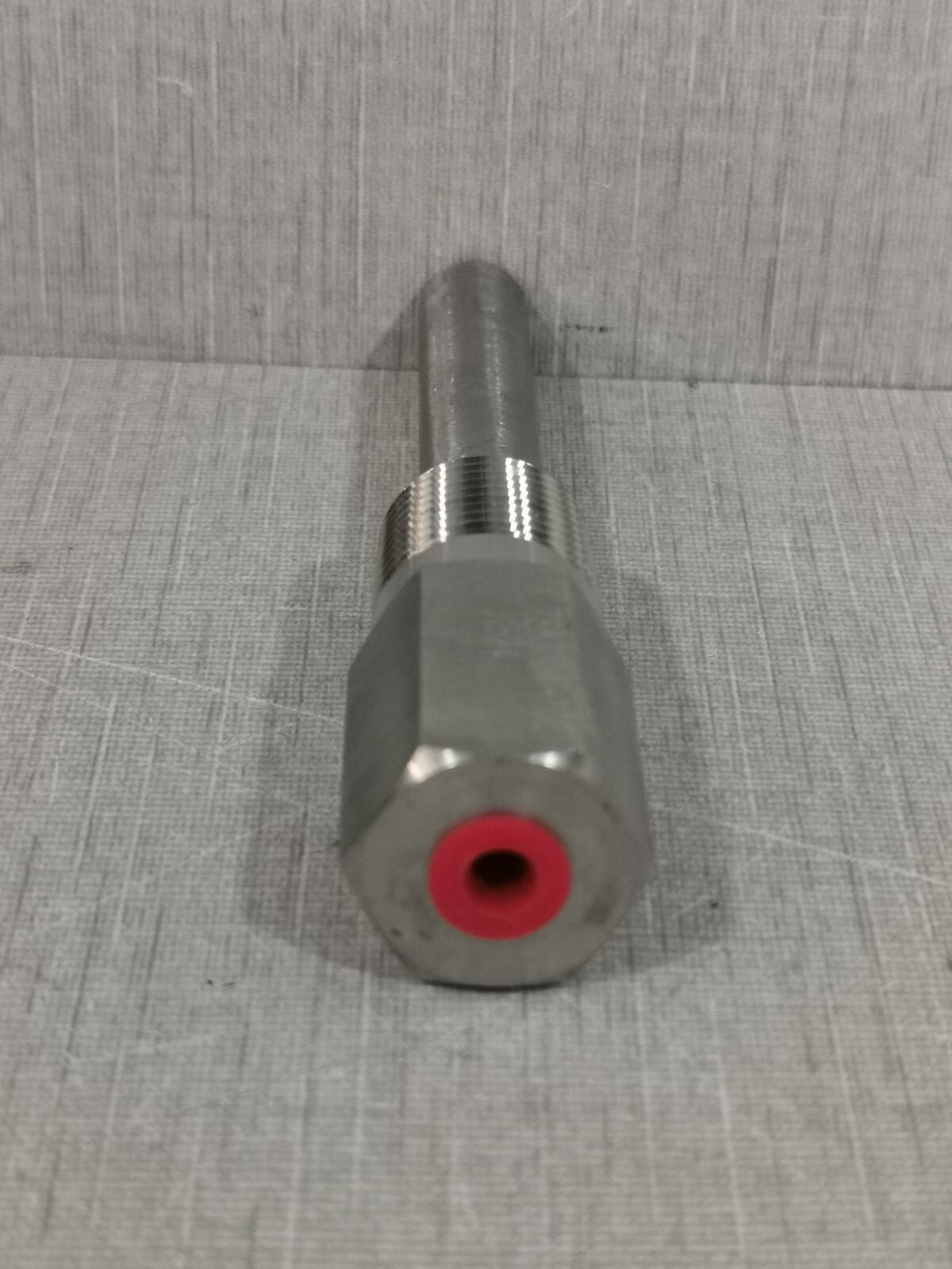 Johnson Controls TE-6300W-102 Johnson Controls TE-6300W-102 J1524 6" Thermowell Assembly Stainless Steel 7