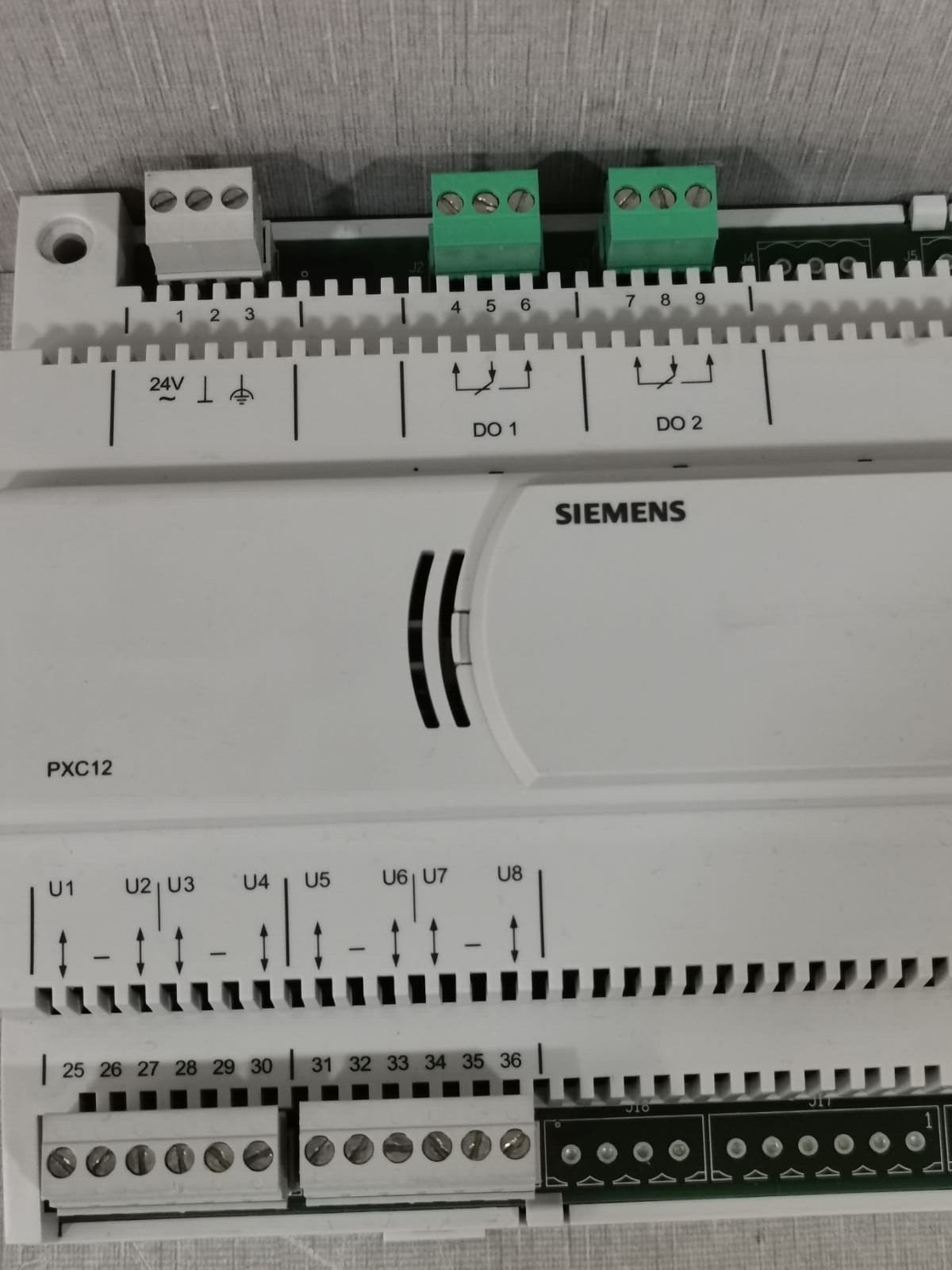 Siemens PXC12-E.D Siemens PXC12-E.D Automation Station PXC12 2